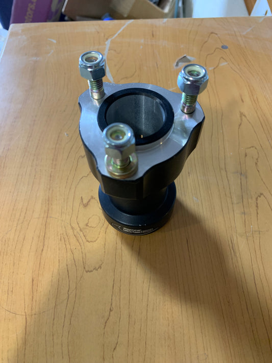 Rear Wheel Hub 30x 105 Black Comp.