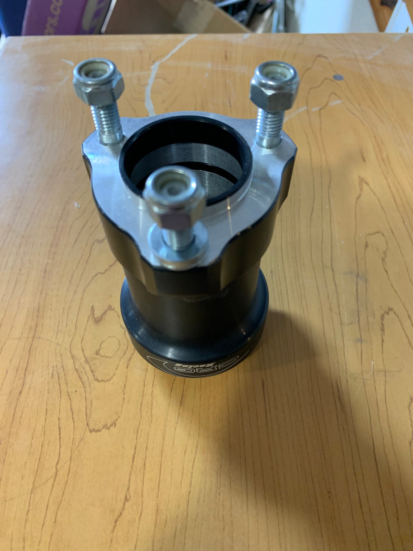 Rear Wheel Hub 40x105 Black Comp.